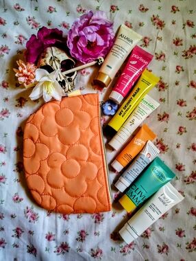 purlisse Pink Dragon Fruit Niacinamide Moisturizer Tube